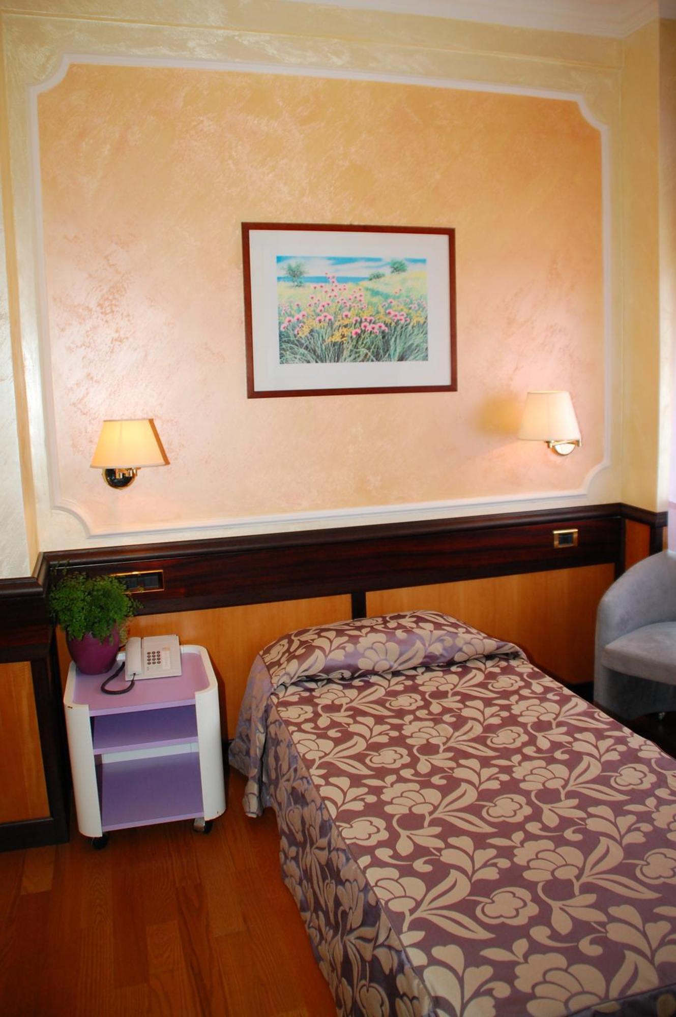 Benny Hotel Катандзаро Екстер'єр фото